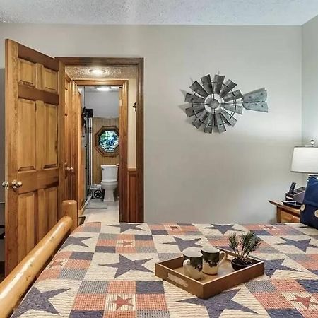 Beary Peaceful Smokies Retreat: Hot-Tub & Pools Villa Pigeon Forge Buitenkant foto