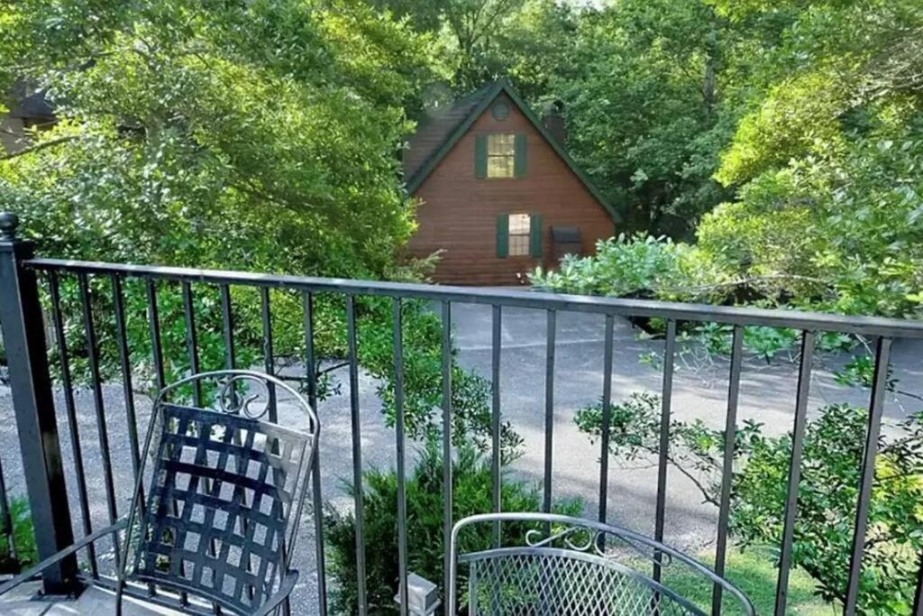 Beary Peaceful Smokies Retreat: Hot-Tub & Pools Villa Pigeon Forge Buitenkant foto